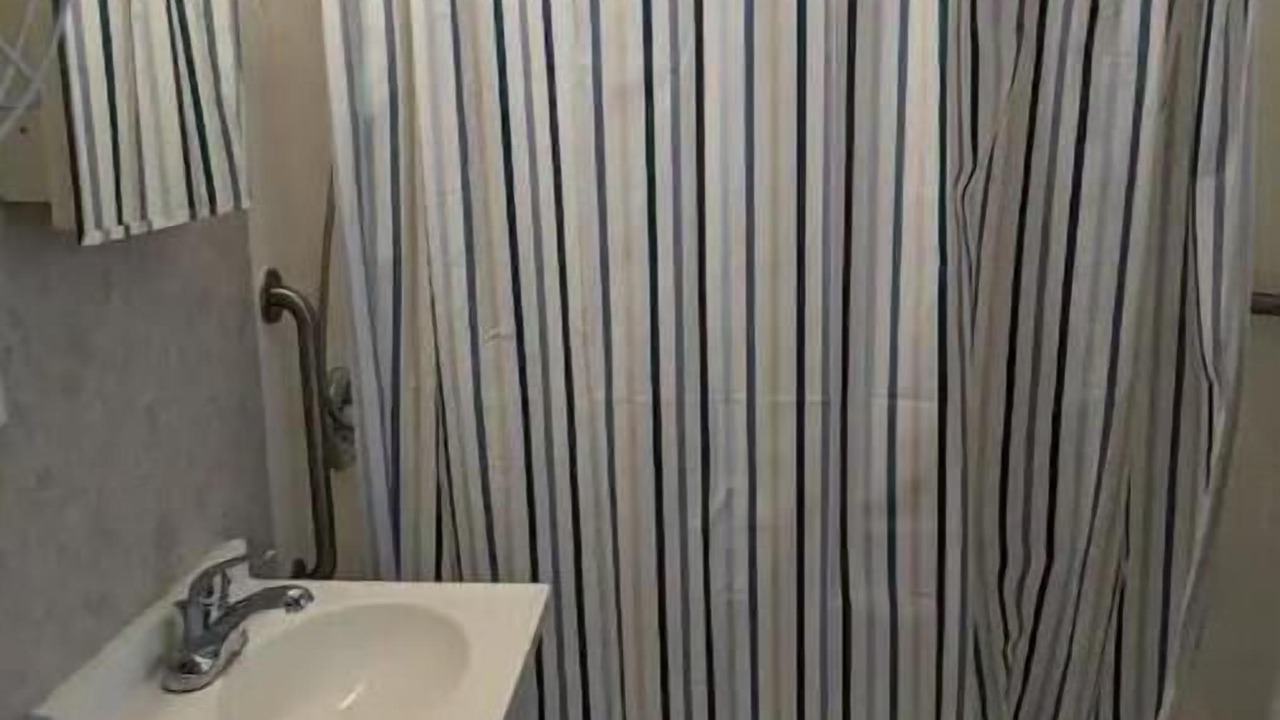 Photo of Bathroom in Oquawka