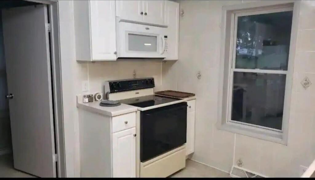 Photo of Kitchen in Oquawka