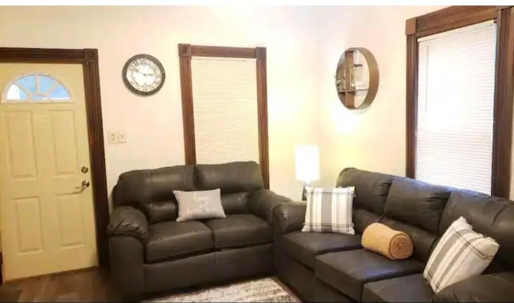 Photo of Livingroom in Oquawka