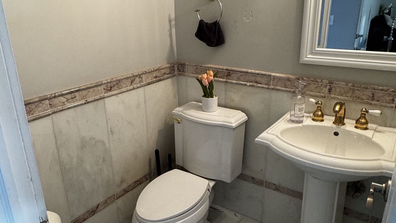 Photo of Bathroom in Streamwood