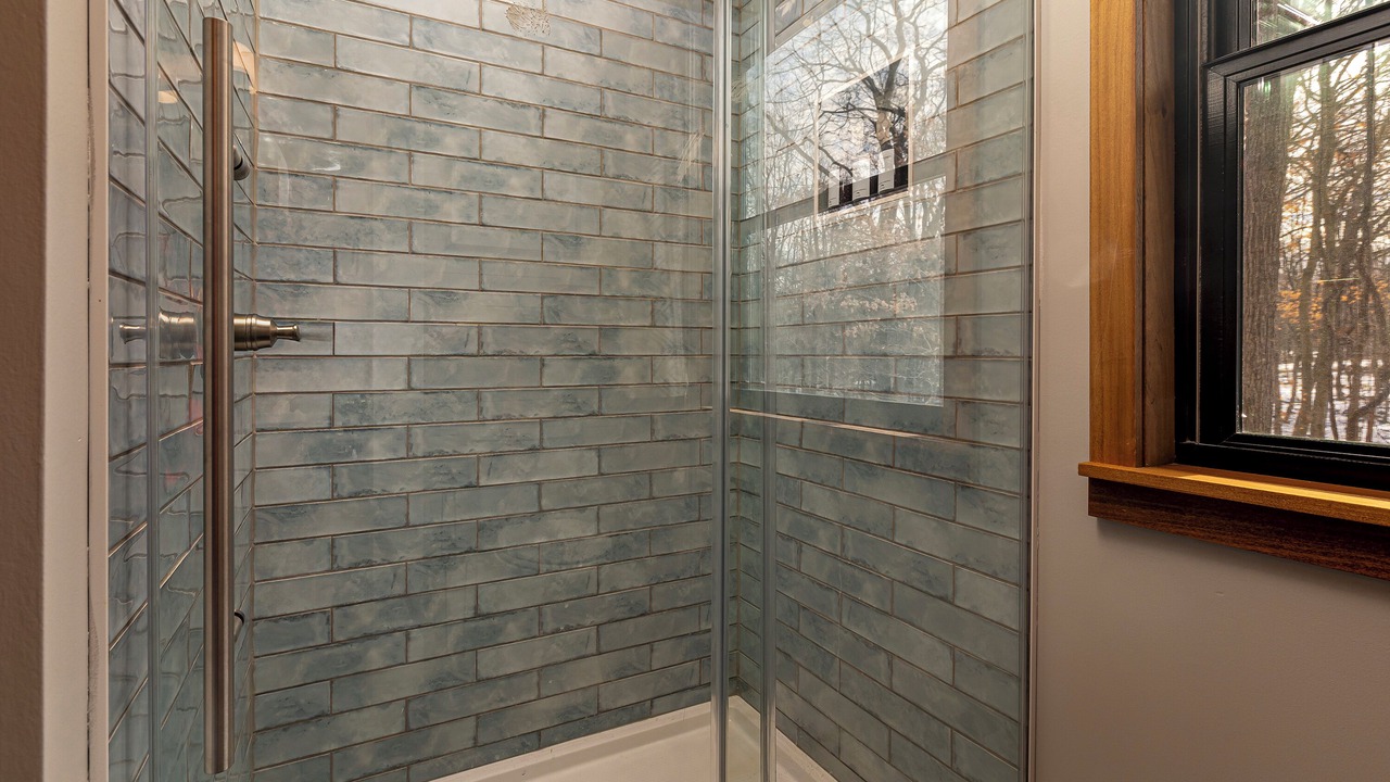 Photo of Bathroom in Carbondale