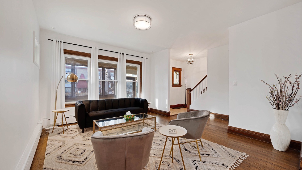 Photo of Bedroom in Oak Park