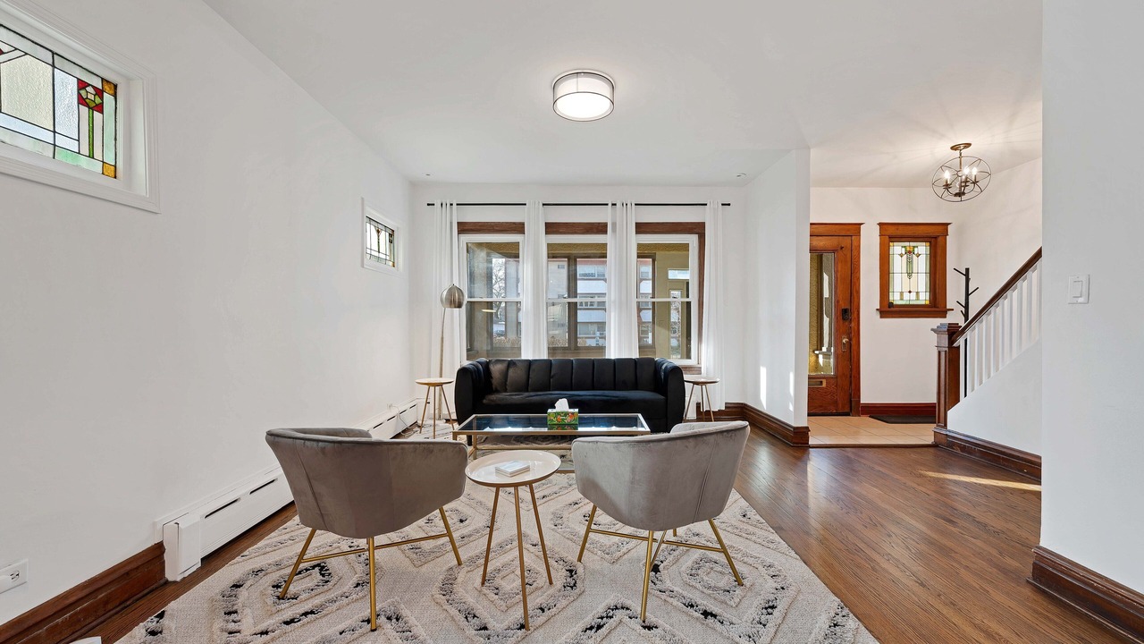 Photo of Bedroom in Oak Park