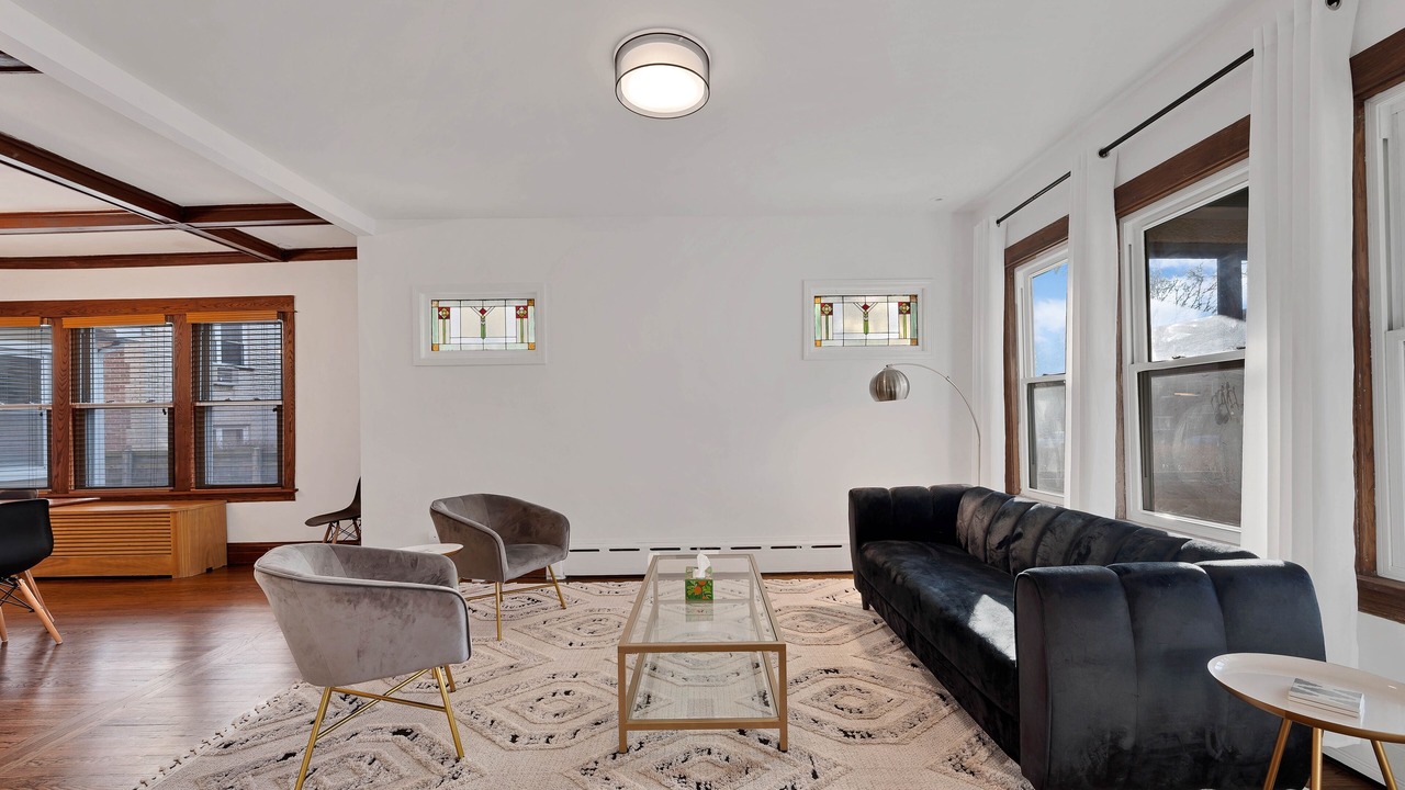 Photo of Bedroom in Oak Park