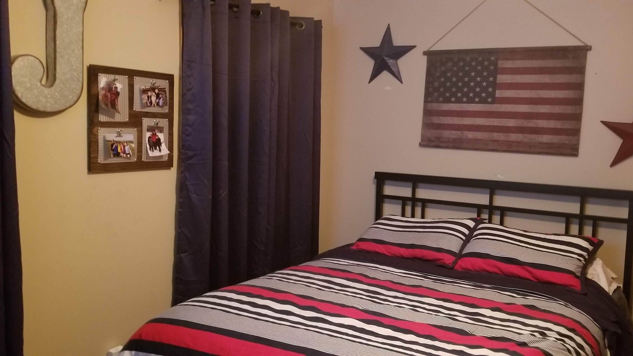 Photo of Bedroom in Modoc