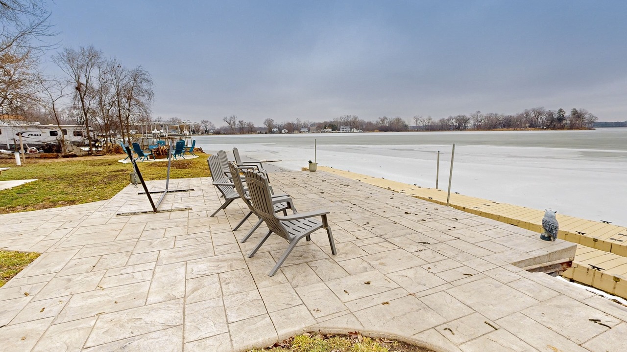 Photo of Patio Balcony in Channel Lake