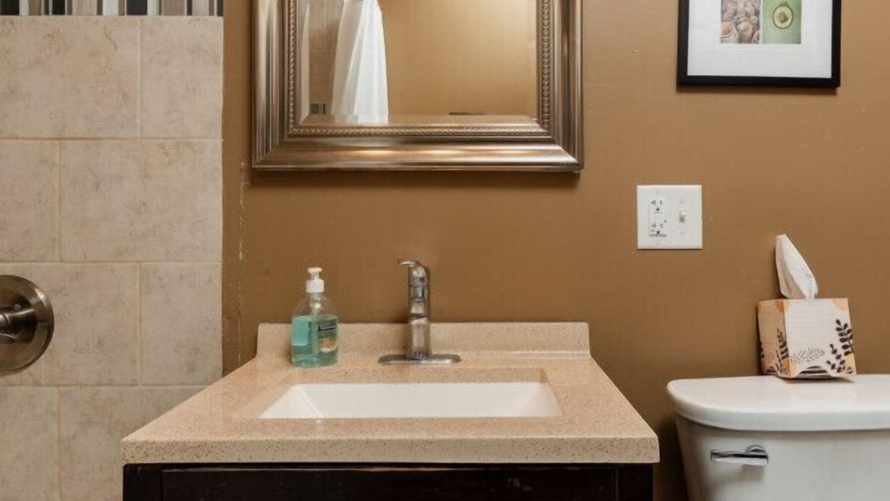 Photo of Bathroom in Wicker Park