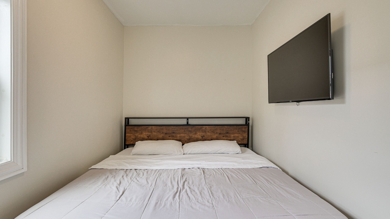 Photo of Bedroom in Blue Island