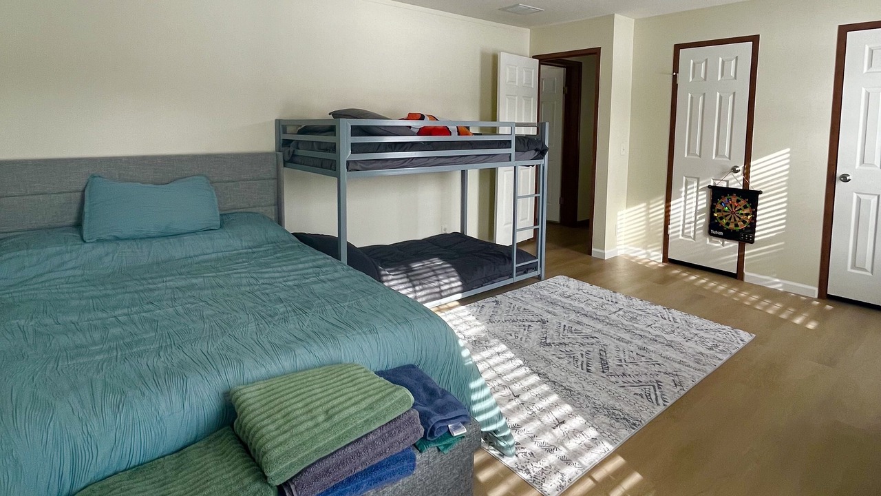 Photo of Bedroom in Yorkville