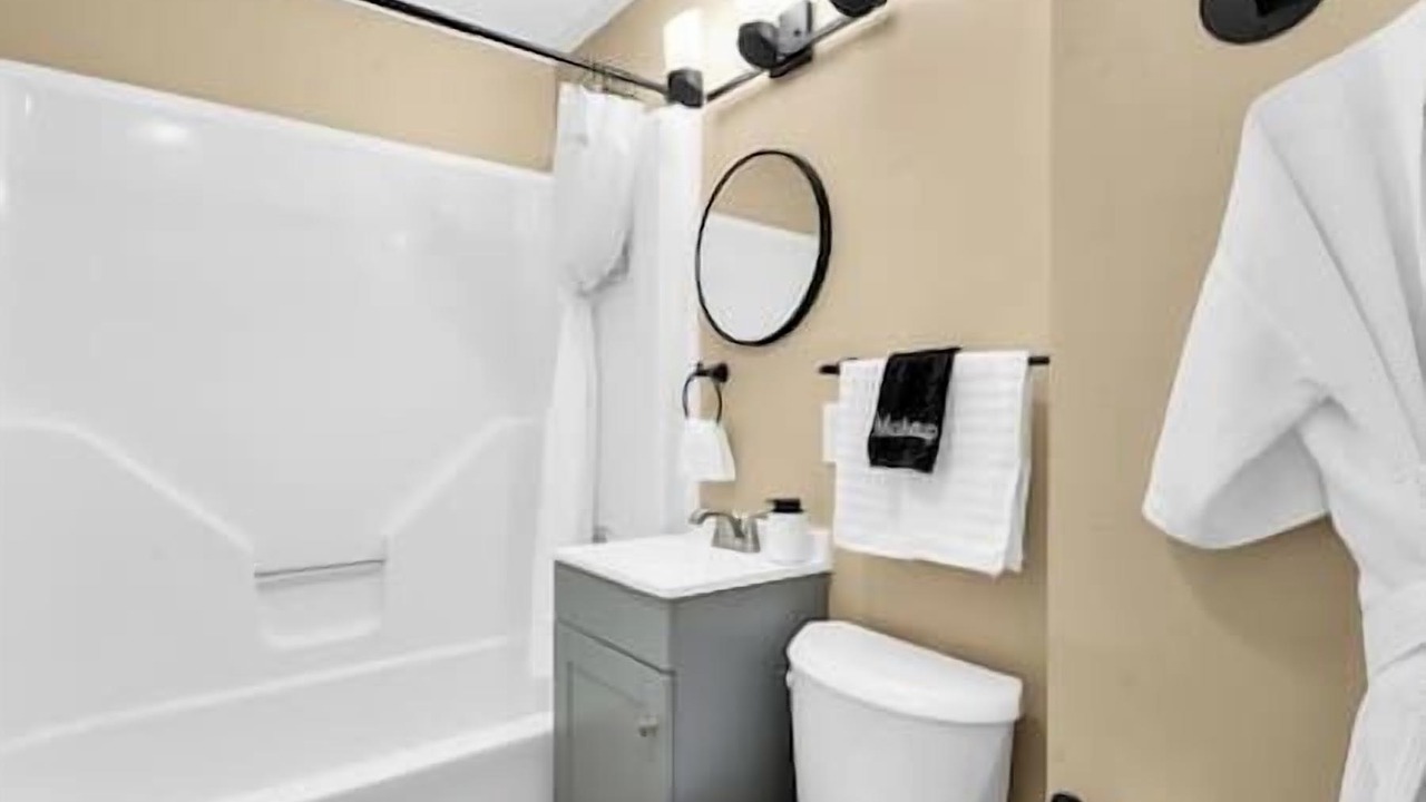Photo of Bathroom in Rantoul