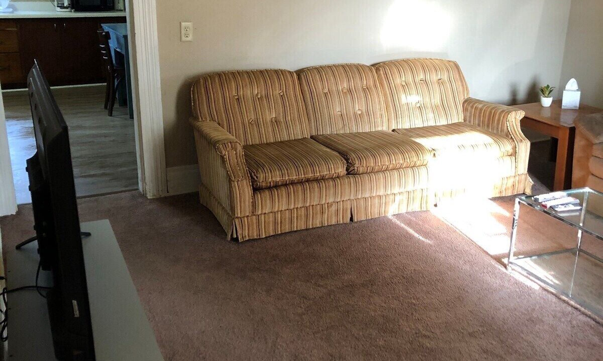 Photo of Livingroom in Oblong