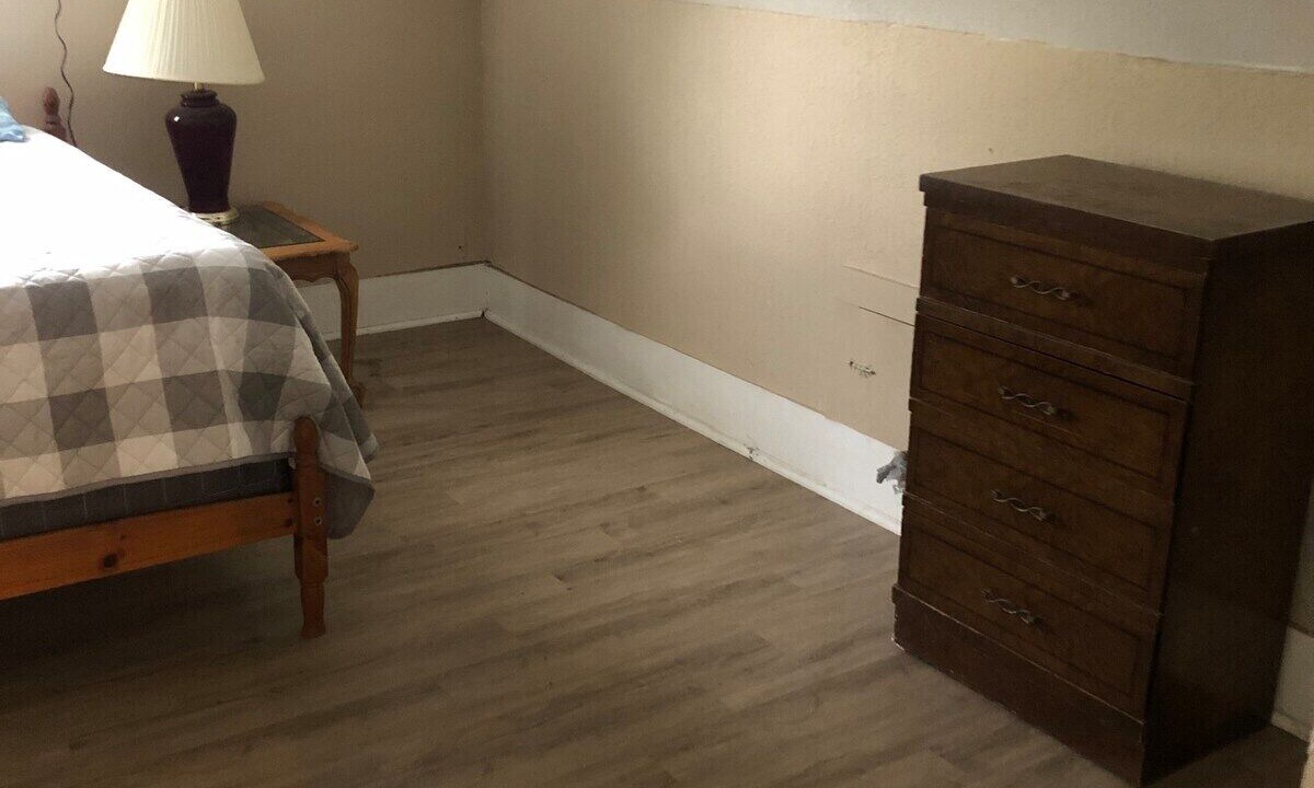 Photo of Bedroom in Oblong