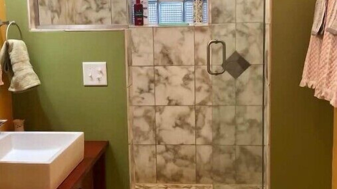 Photo of Bathroom in North Center