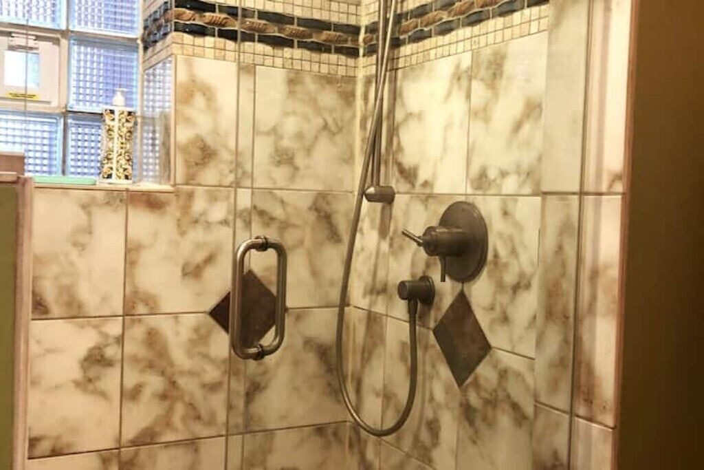 Photo of Bathroom in North Center