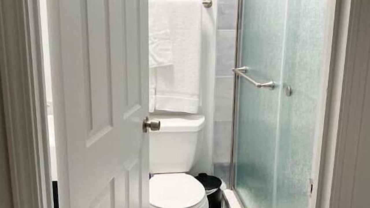 Photo of Bathroom in Rolling Meadows