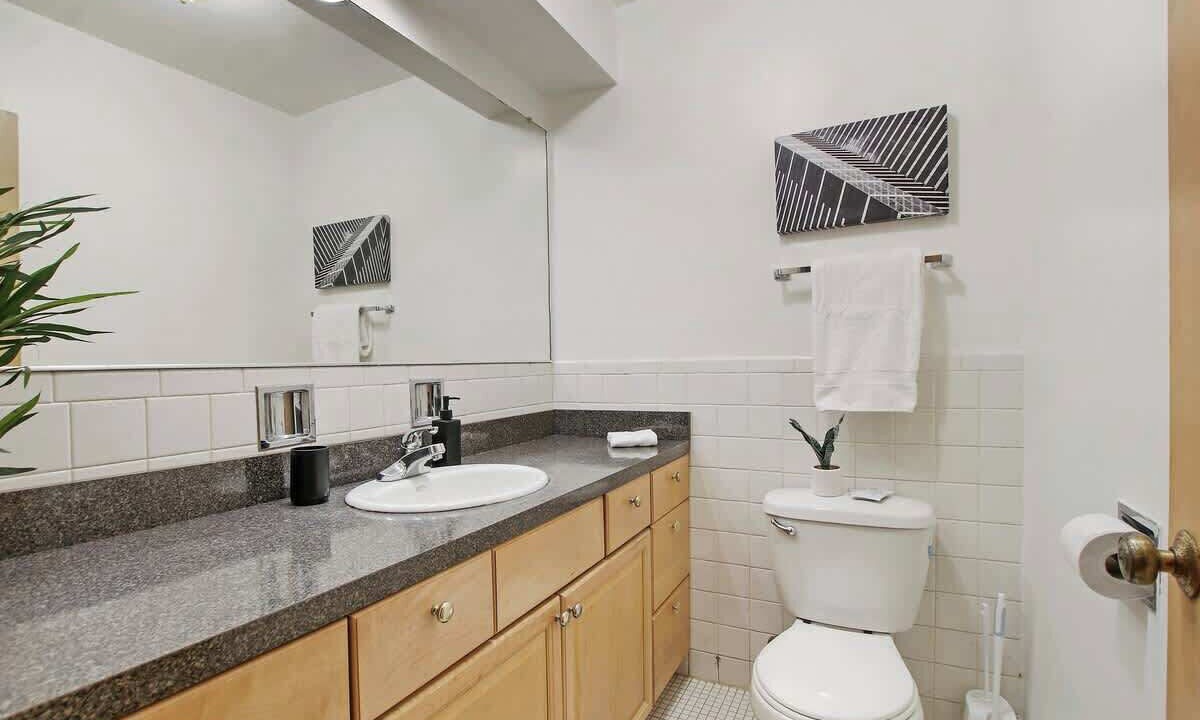 Photo of Bathroom in Evanston