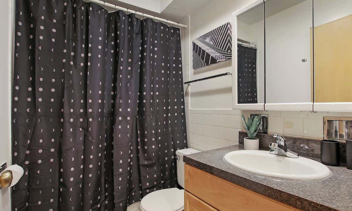 Photo of Bathroom in Evanston