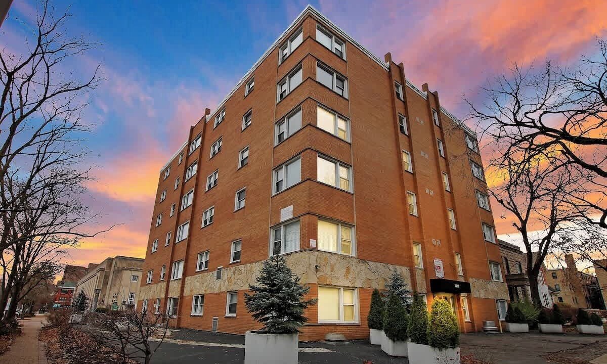 Photo of Outdoor in Evanston