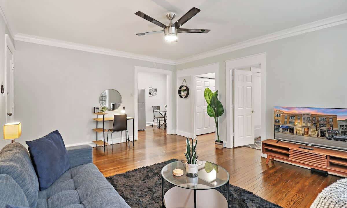 Photo of Livingroom in Ravenswood
