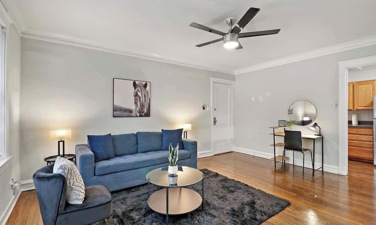 Photo of Livingroom in Ravenswood