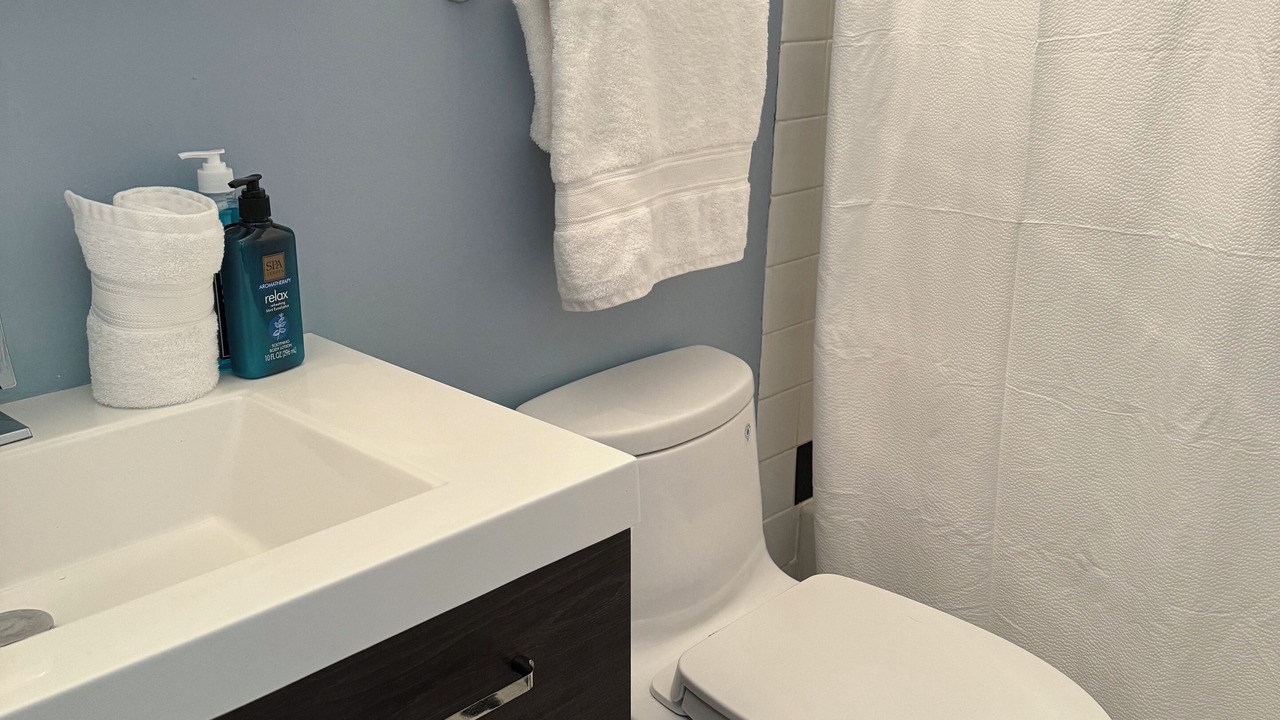 Photo of Bathroom in Uptown