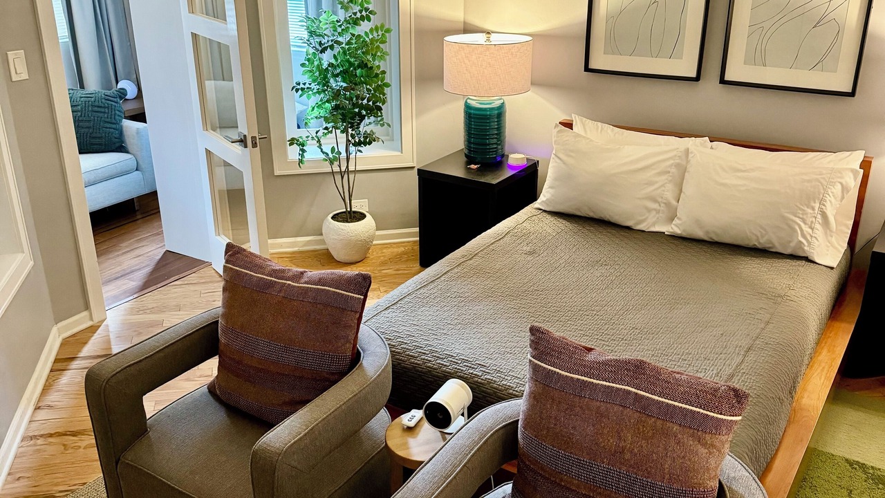 Photo of Bedroom in Uptown