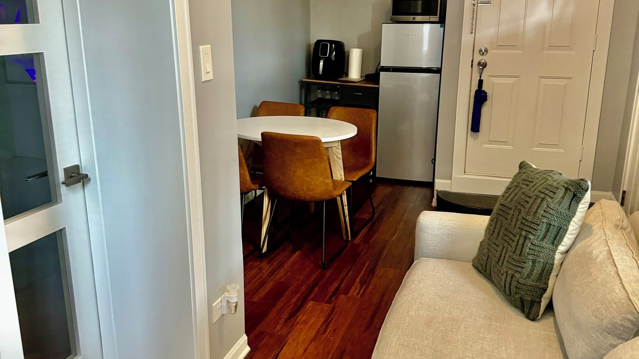 Photo of Livingroom in Uptown