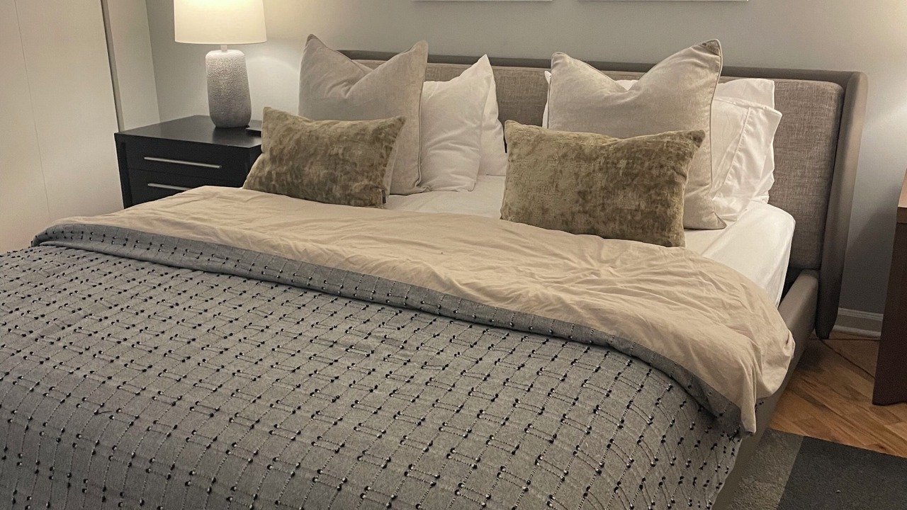 Photo of Bedroom in Uptown