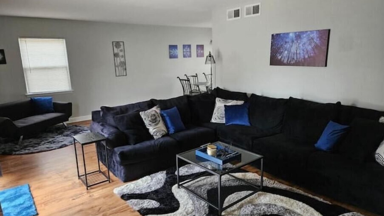 Photo of Livingroom in Naperville