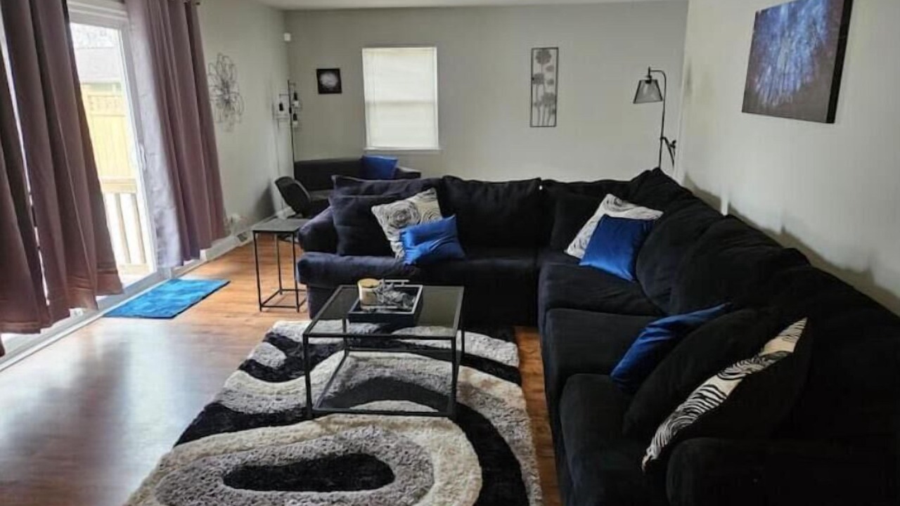 Photo of Livingroom in Naperville