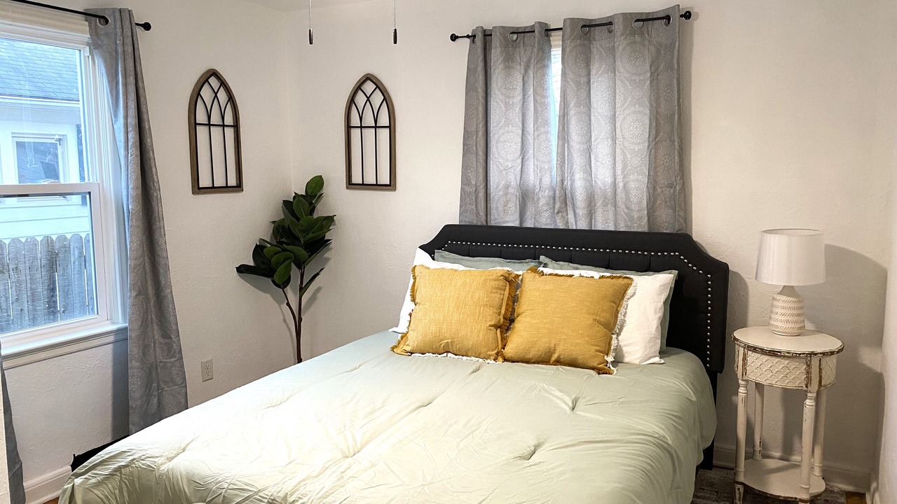 Photo of Bedroom in Pekin