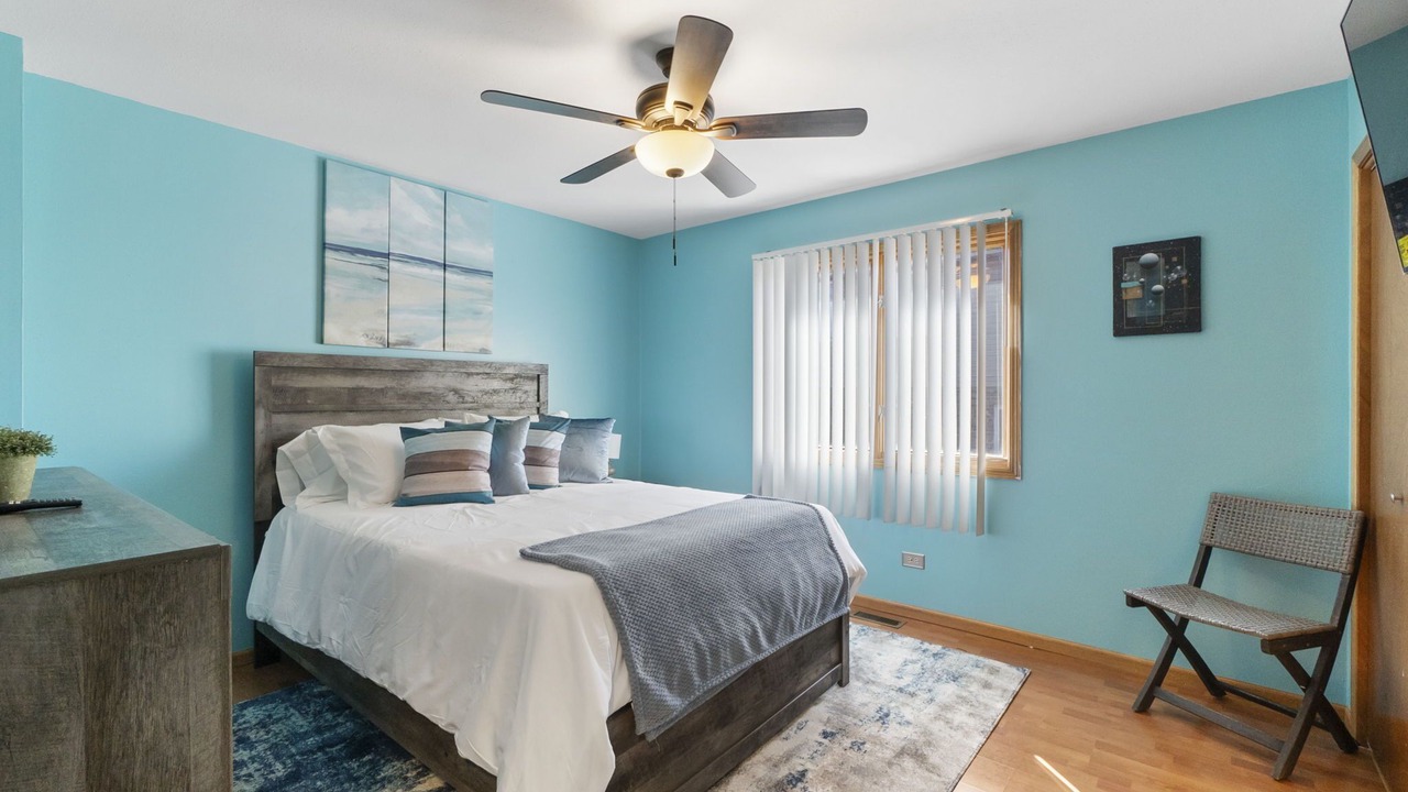 Photo of Bedroom in Country Club Hills