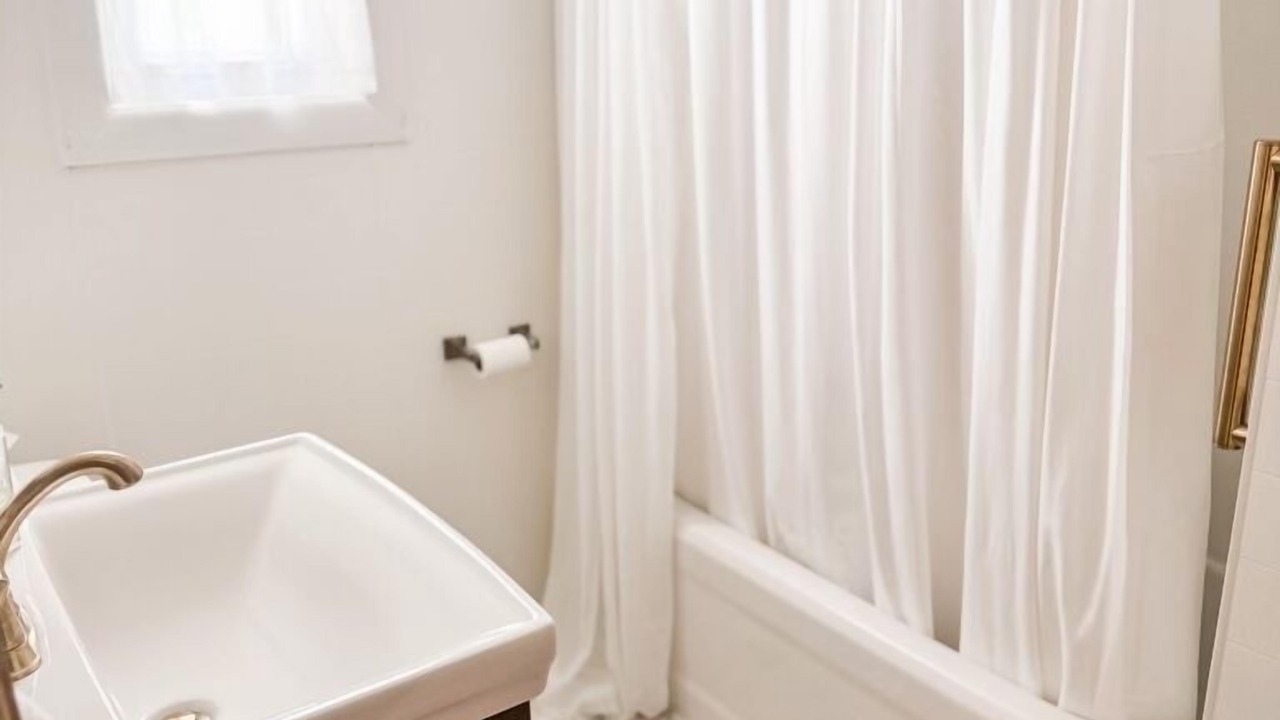 Photo of Bathroom in Eureka