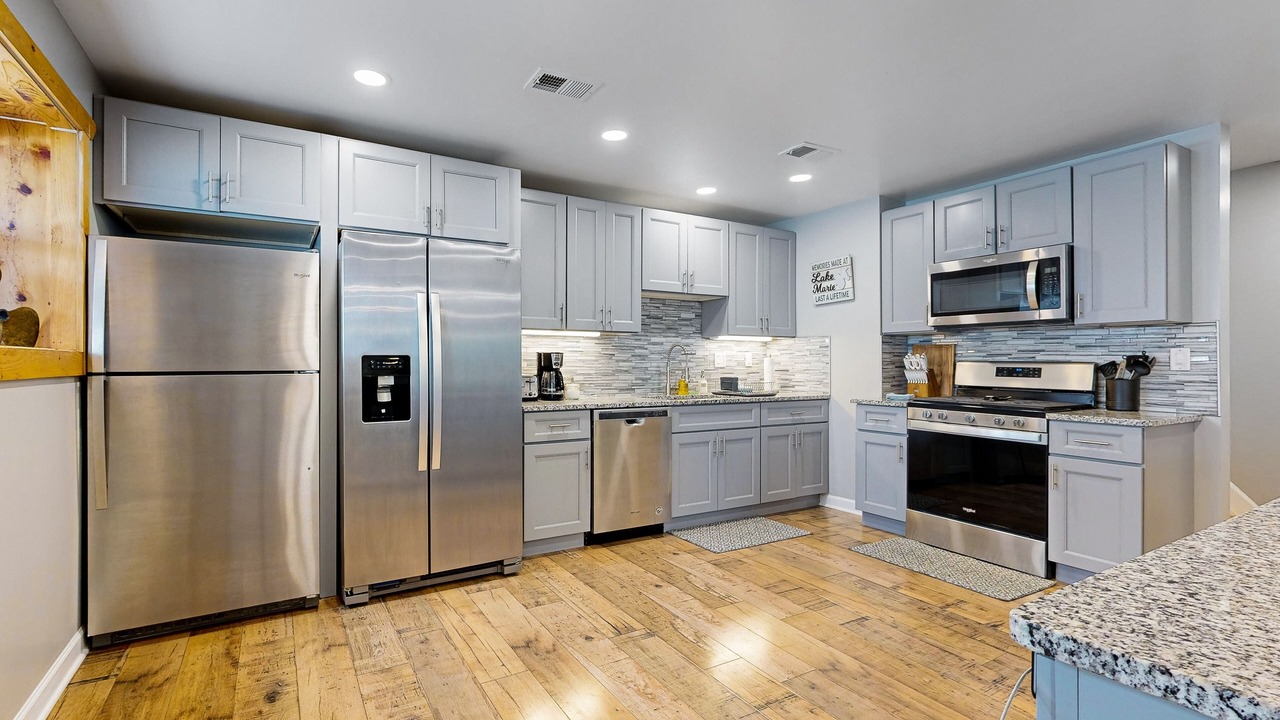 Photo of Kitchen in Channel Lake