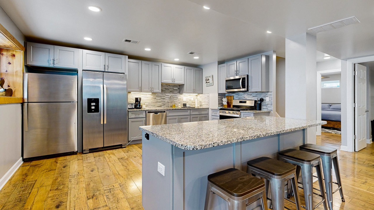 Photo of Kitchen in Channel Lake