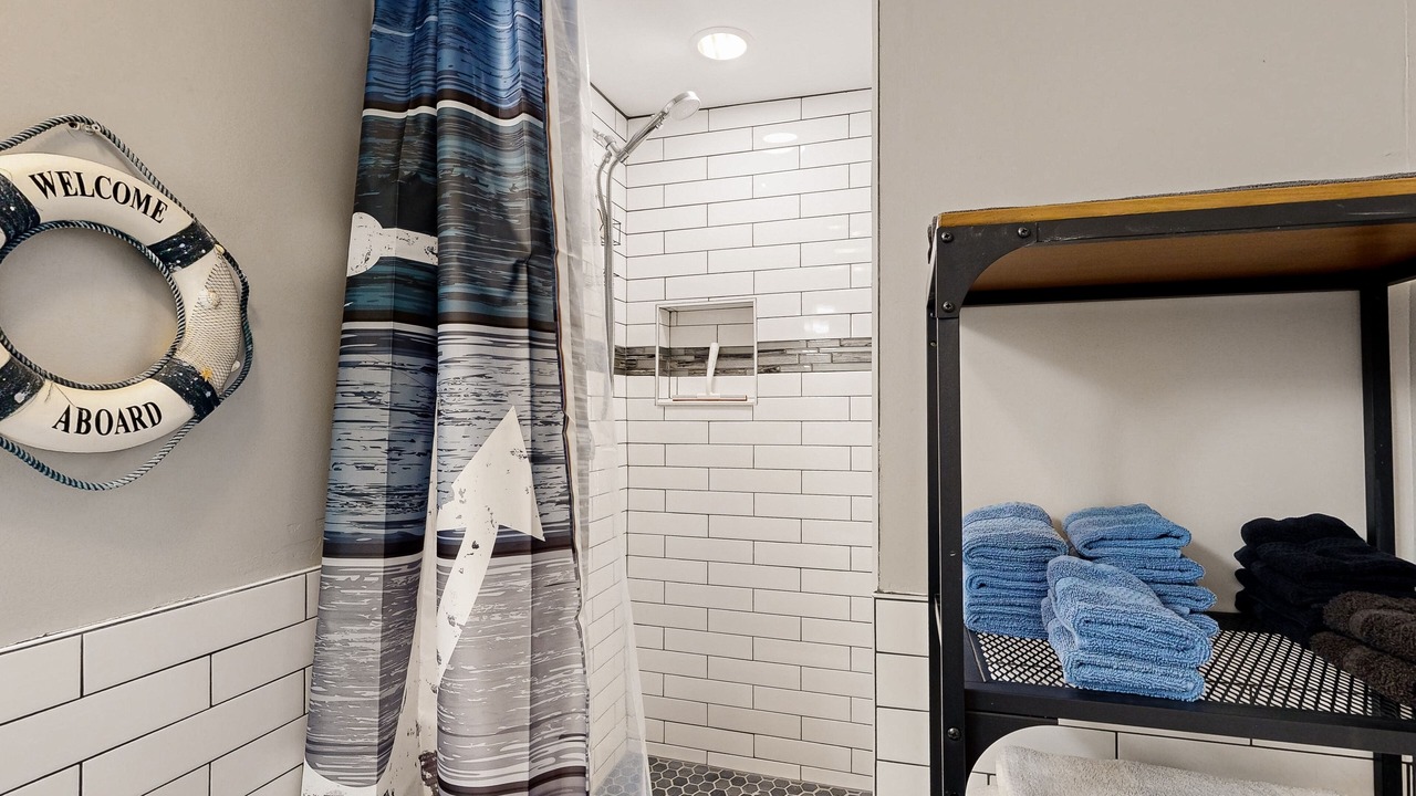 Photo of Bathroom in Channel Lake