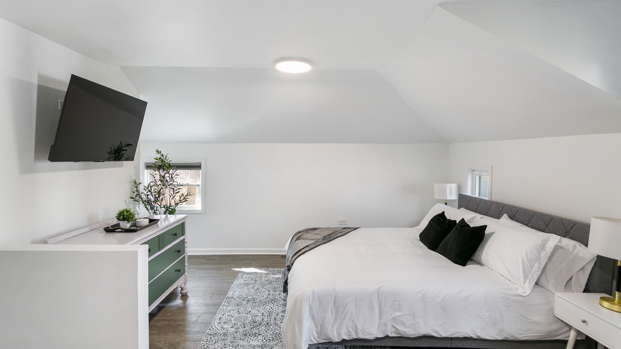 Photo of Bedroom in Libertyville