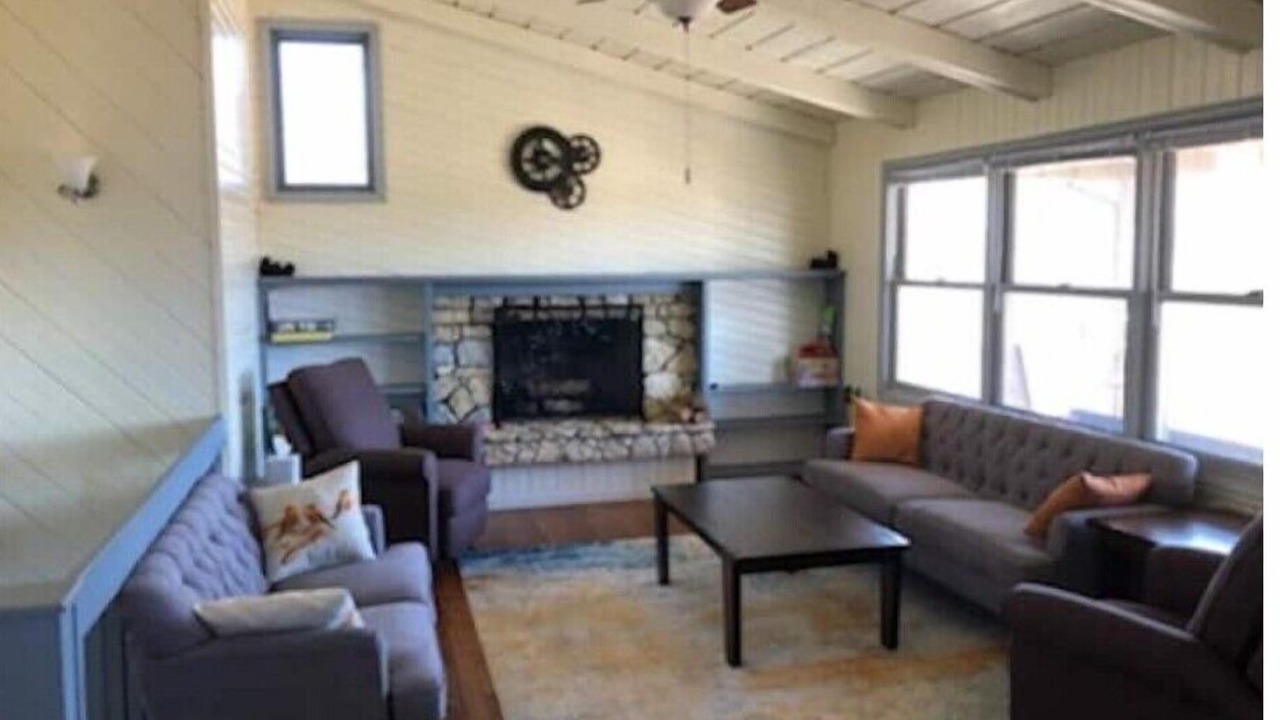 Photo of Livingroom in The Galena Territory