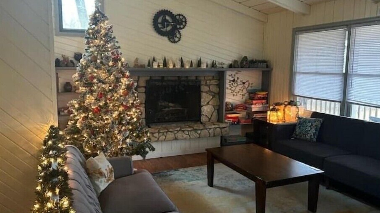 Photo of Livingroom in The Galena Territory