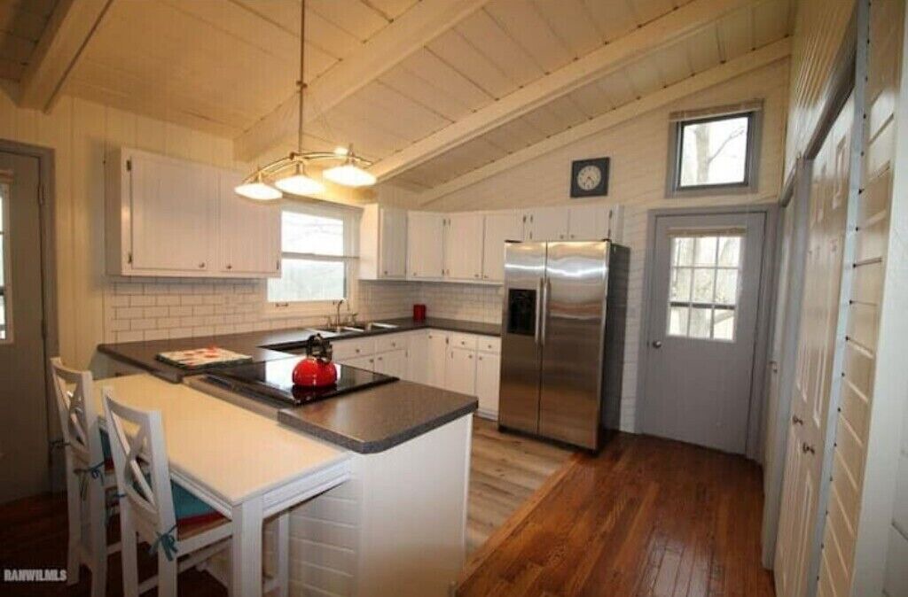 Photo of Kitchen in The Galena Territory
