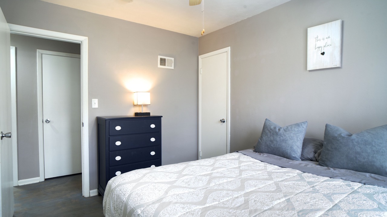 Photo of Bedroom in Springfield