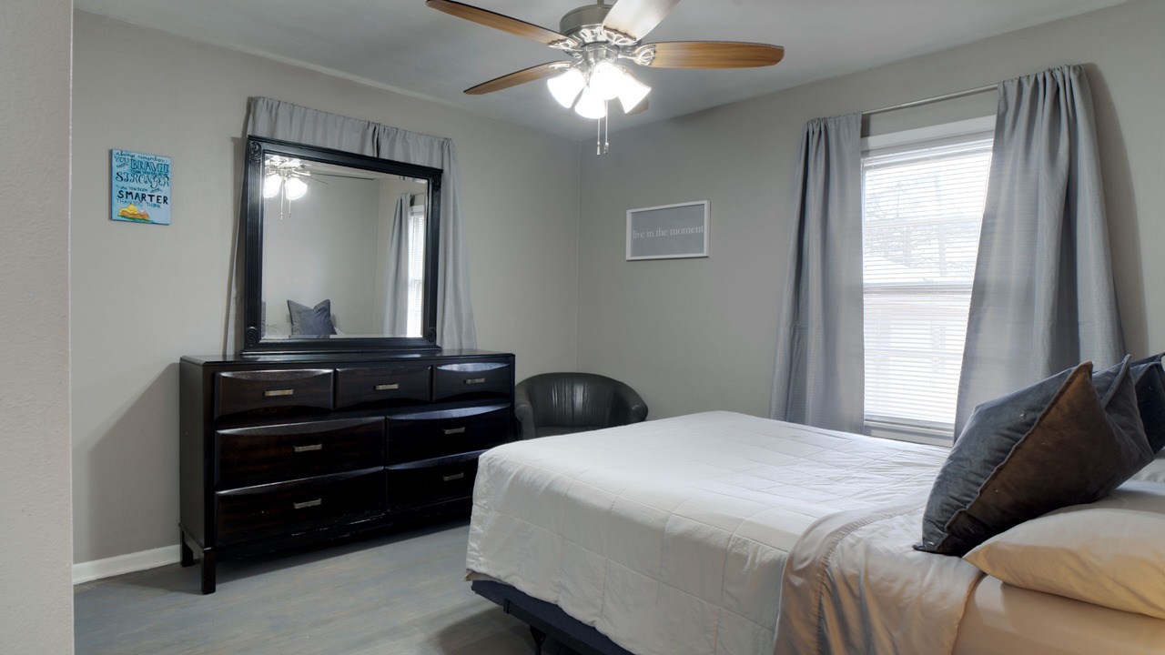 Photo of Bedroom in Springfield