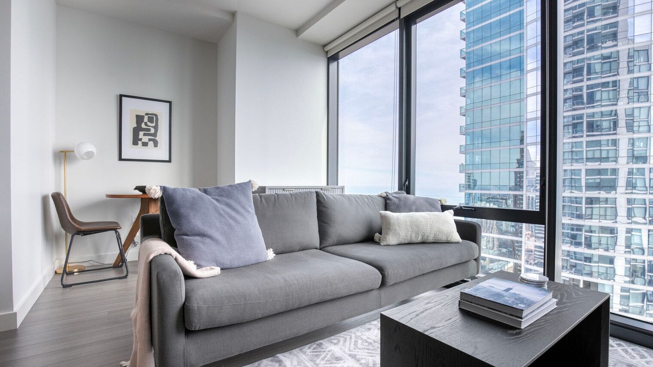 Photo of Livingroom in South Loop