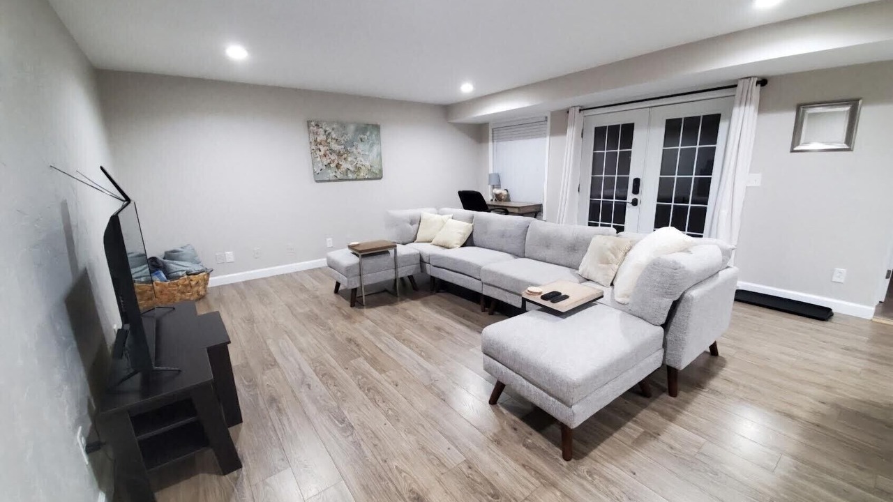 Photo of Livingroom in Belleville