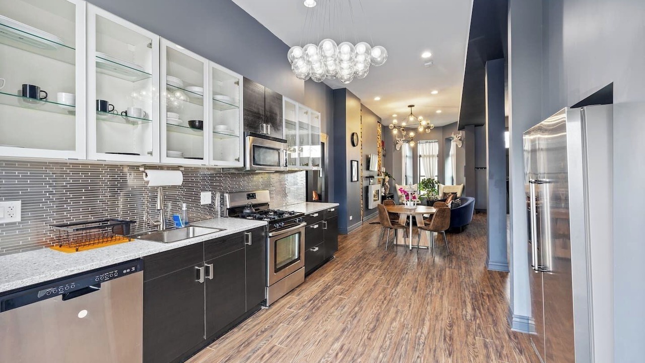 Photo of Bedroom in Bronzeville