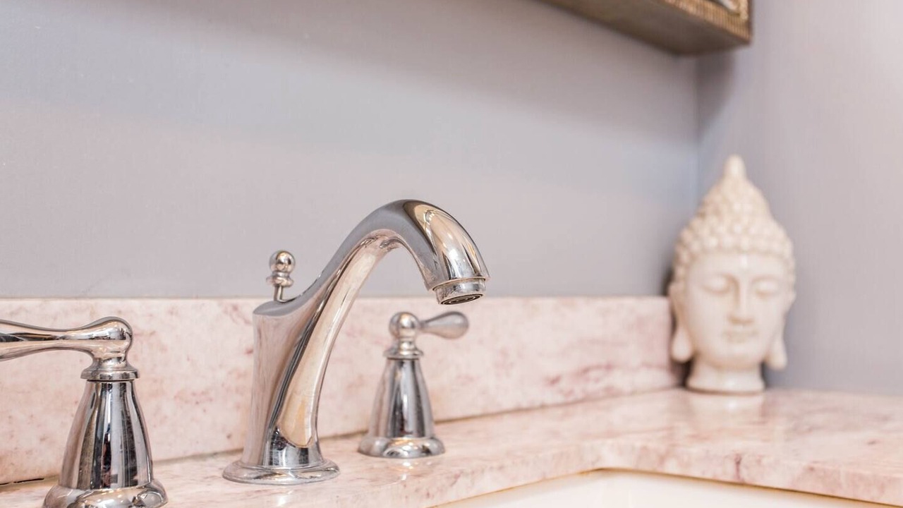 Photo of Bathroom in Bronzeville