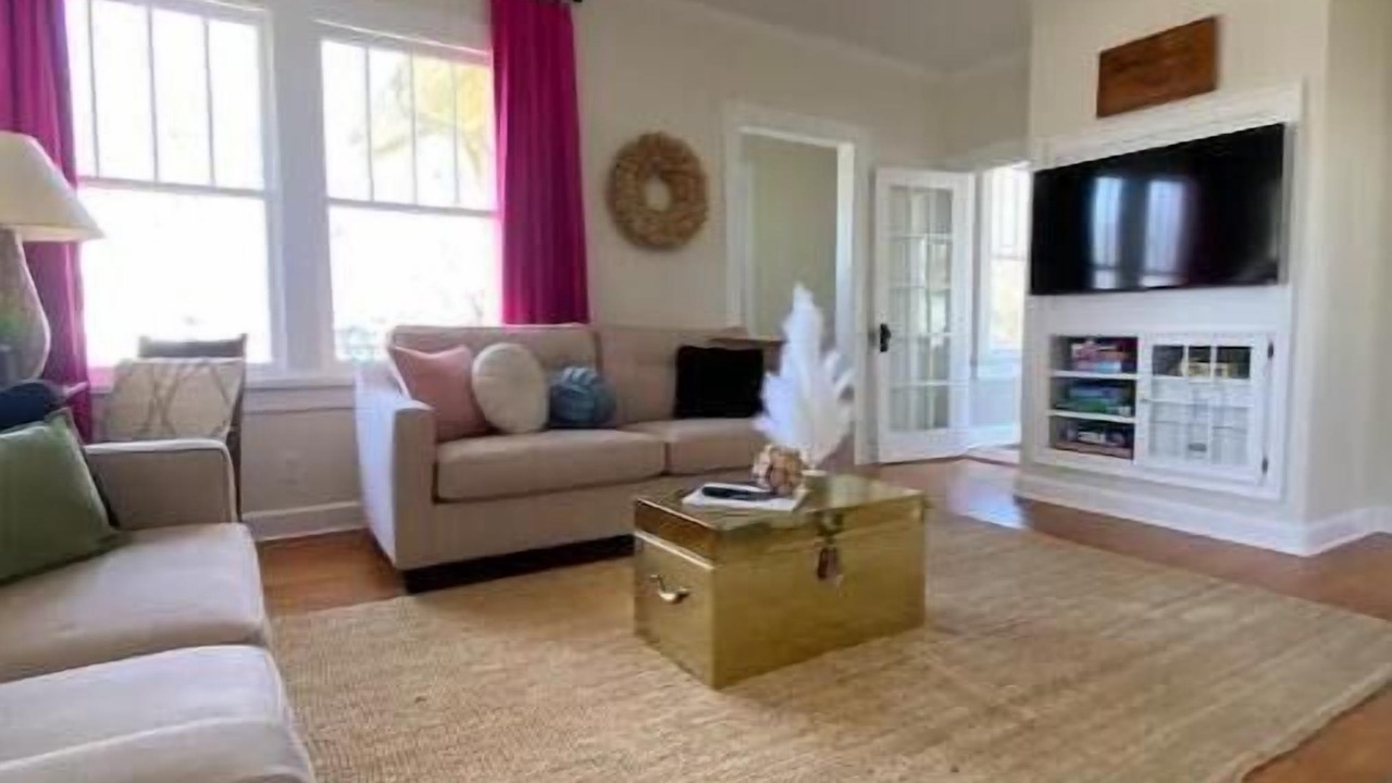 Photo of Bedroom in Quincy