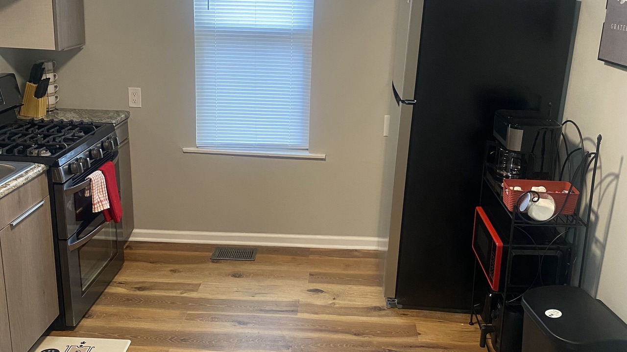 Photo of Kitchen in East Beverly