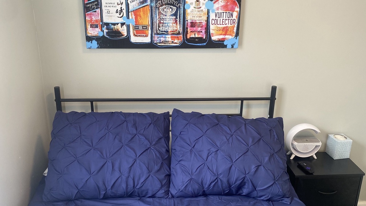 Photo of Bedroom in East Beverly