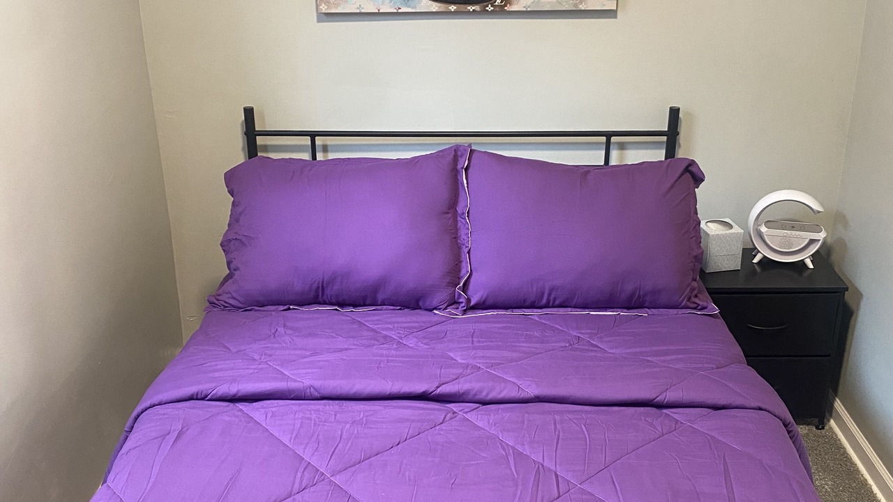 Photo of Bedroom in East Beverly